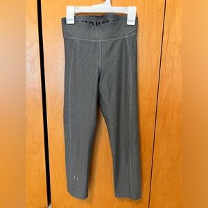 Under Armour 3/4 length legging, compression HEATGEAR, size XS